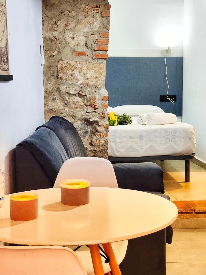 Caleros 8 Estudio - Apartamentos De La Parte Antigua De Caces Dış mekan fotoğraf