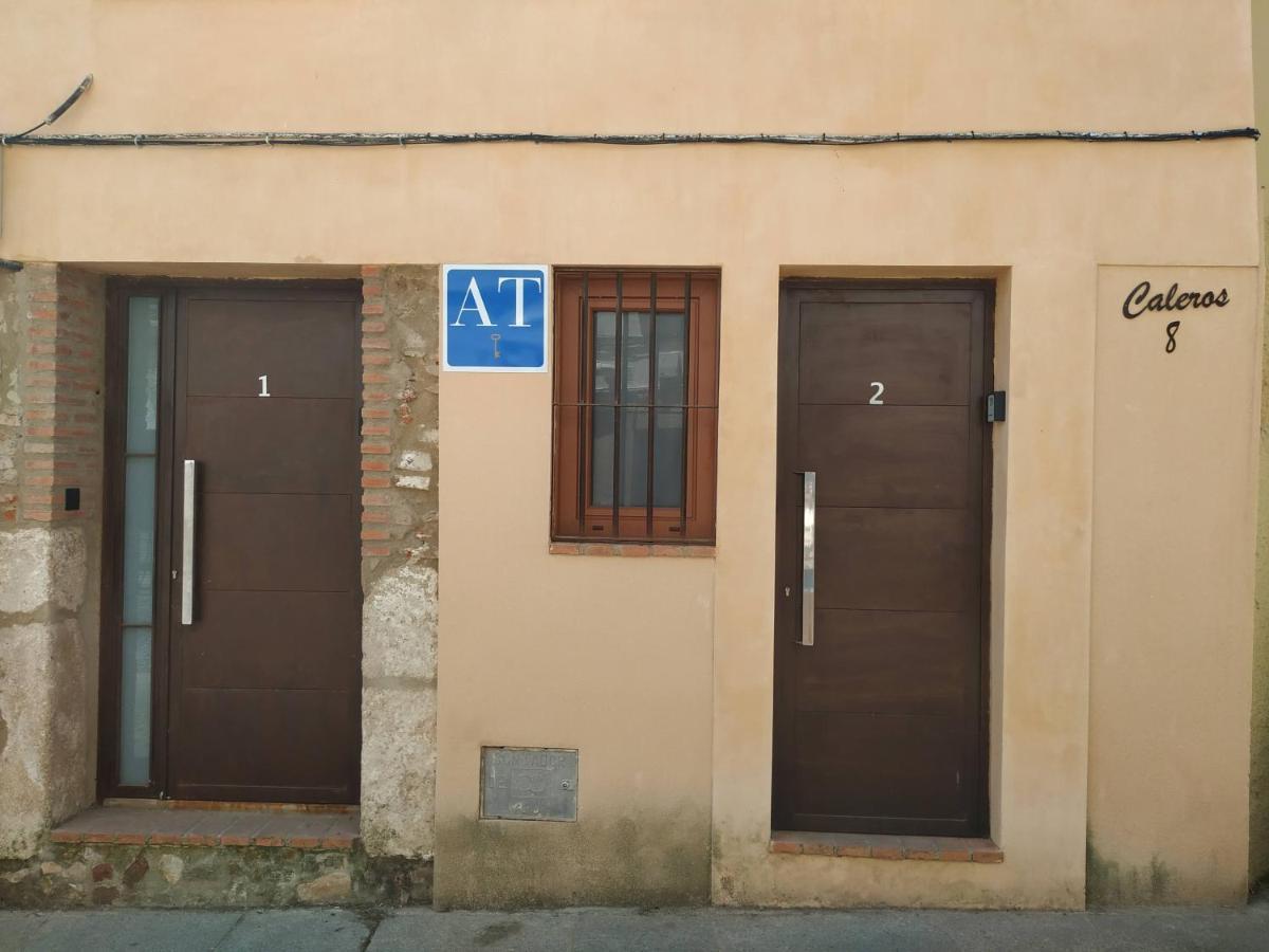 Caleros 8 Estudio - Apartamentos De La Parte Antigua De Caces Dış mekan fotoğraf