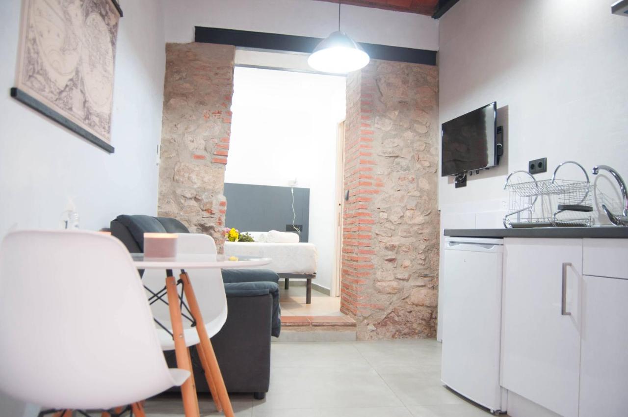 Caleros 8 Estudio - Apartamentos De La Parte Antigua De Caces Dış mekan fotoğraf